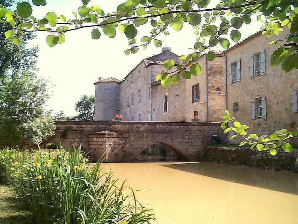 Du Cote De Chez Jeanne Ξενοδοχείο Fourcès Εξωτερικό φωτογραφία