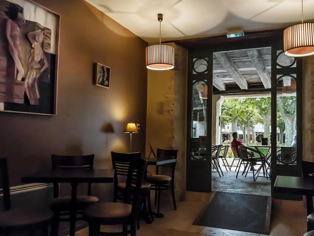 Du Cote De Chez Jeanne Ξενοδοχείο Fourcès Εξωτερικό φωτογραφία